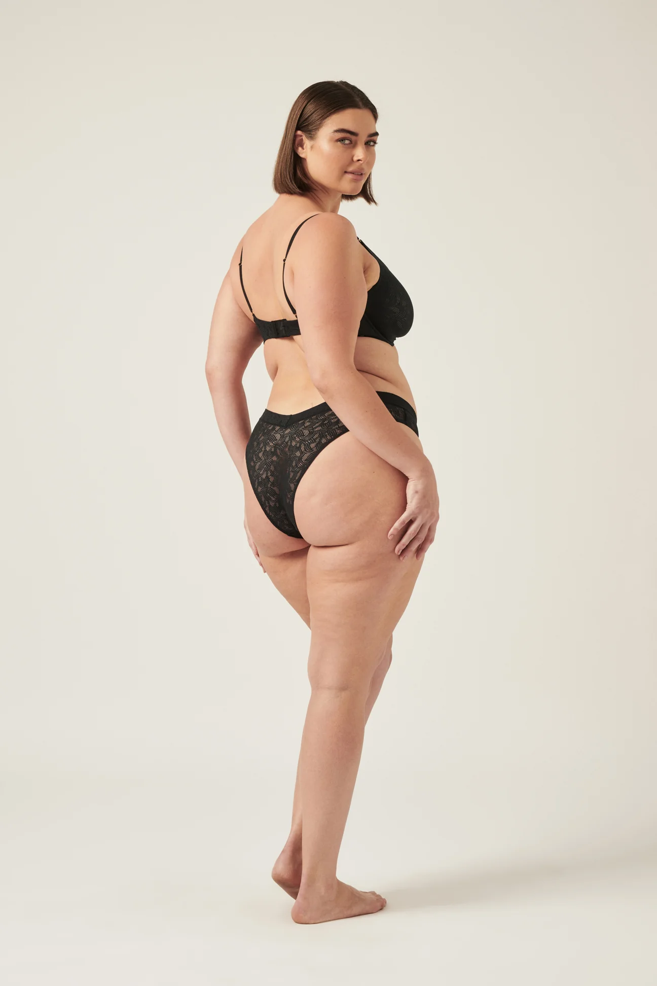 The Lace Bikini - Black - Image 4