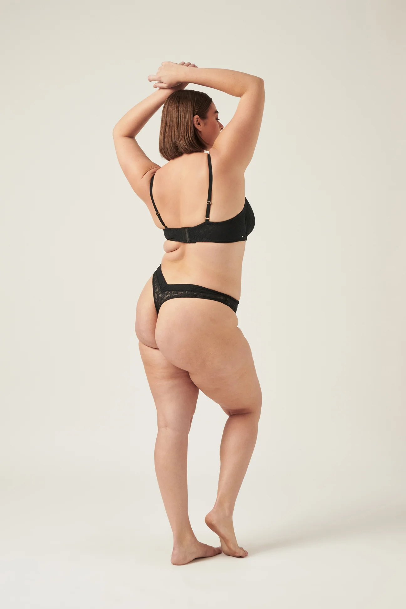 The Lace G-String - Black - Image 4